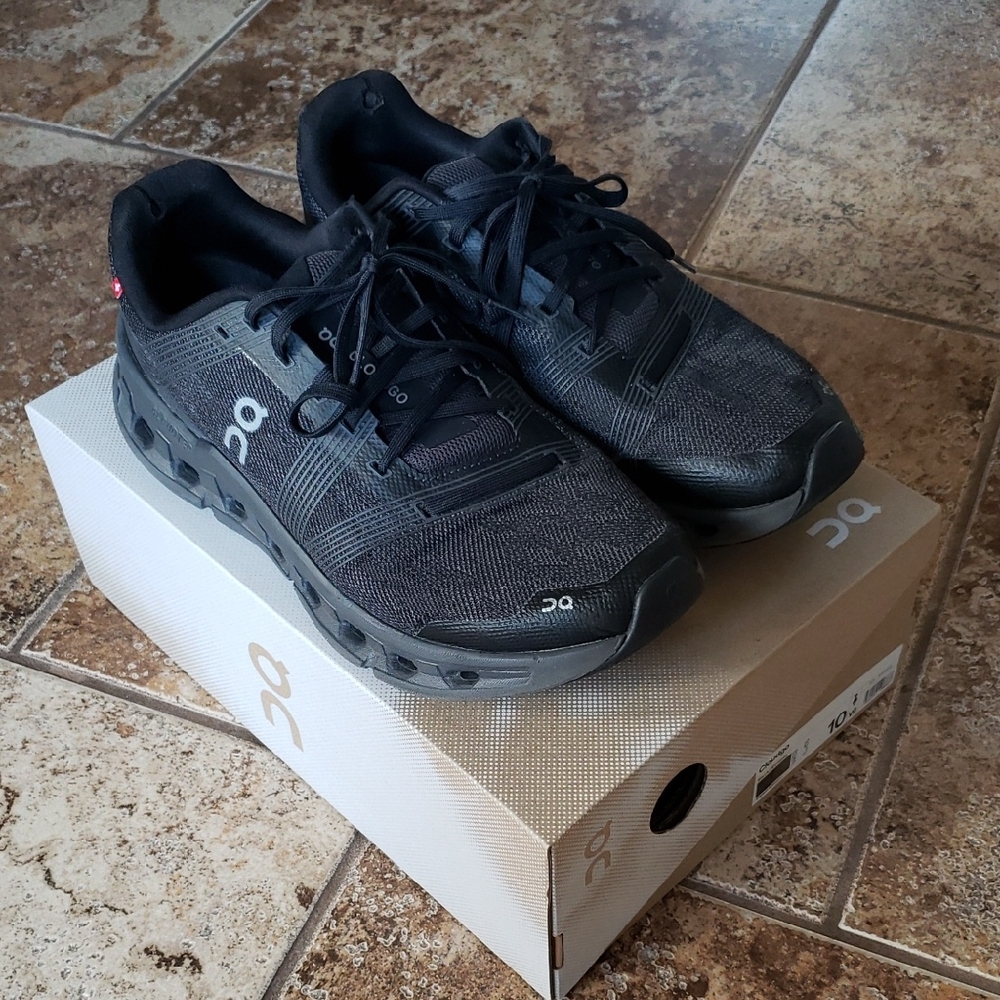 On Running Women's Charcoal Athletic Shoes